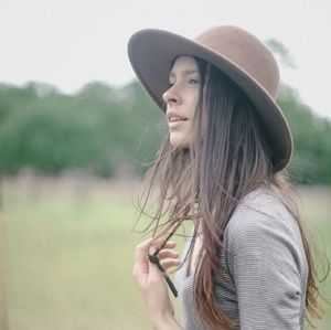 Tiller wide brim boho hat with leather strap